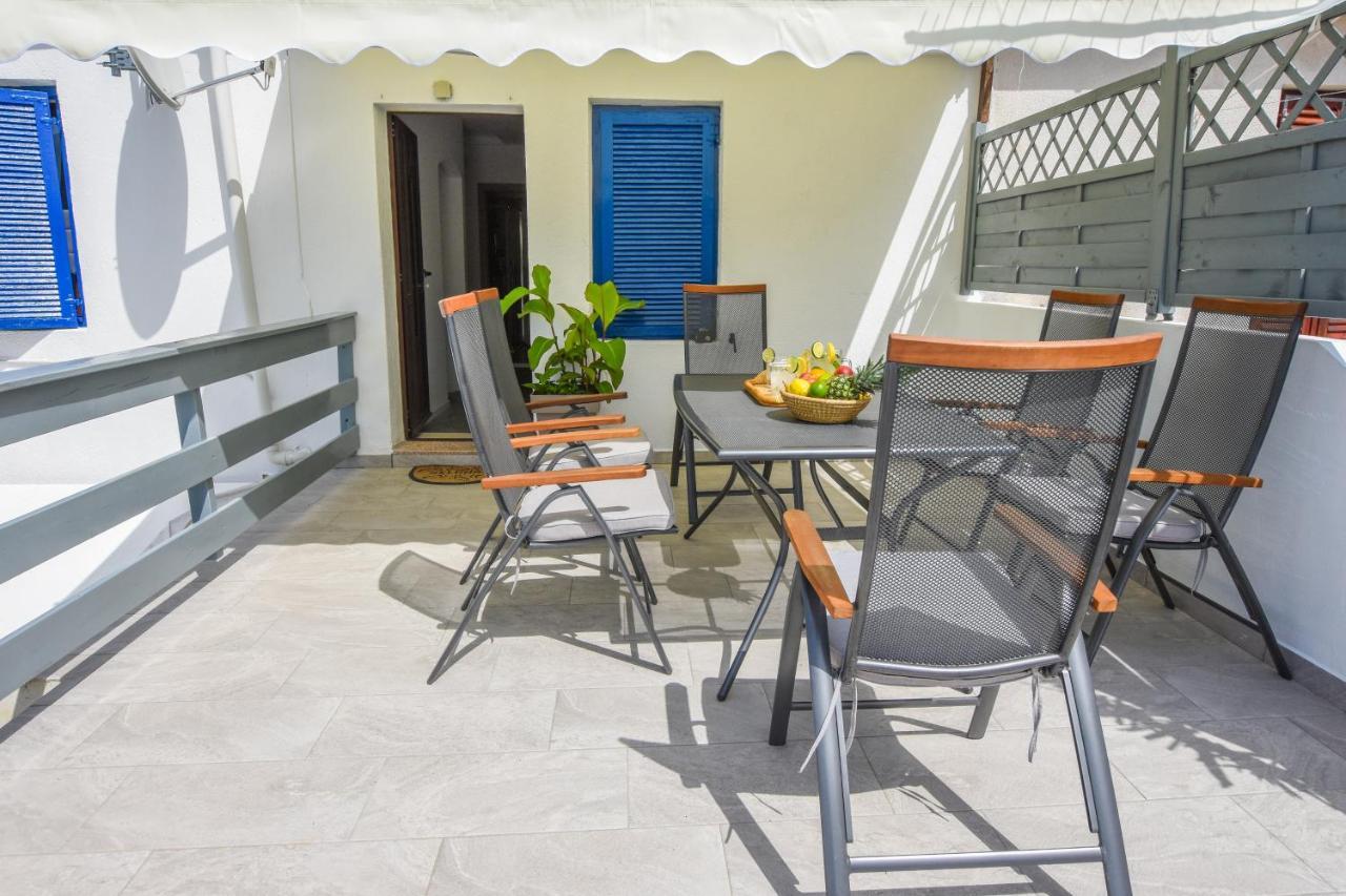 Apartment Sidro Паг Экстерьер фото
